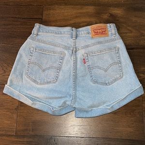 Levi’s denim shorts